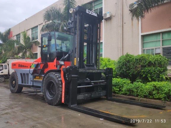 25 Ton Heavy Forklift Truck New Style Color Red