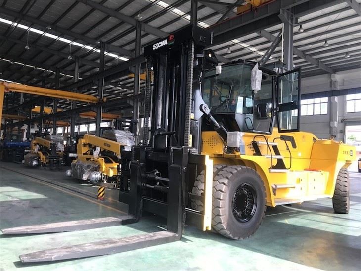 32 Ton Heavy Forklift Truck Engine Diesel